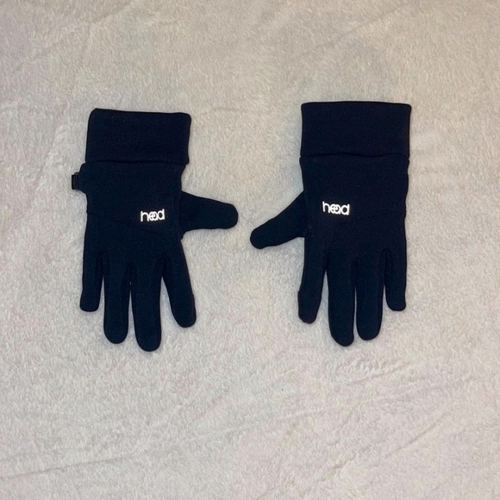Touchscreen gloves